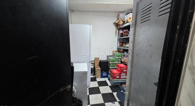 Foto 3154cfdb-ed27-4ff8-a5d6-b93a4b76d44e. Local commercial dans Vista Alegre Madrid