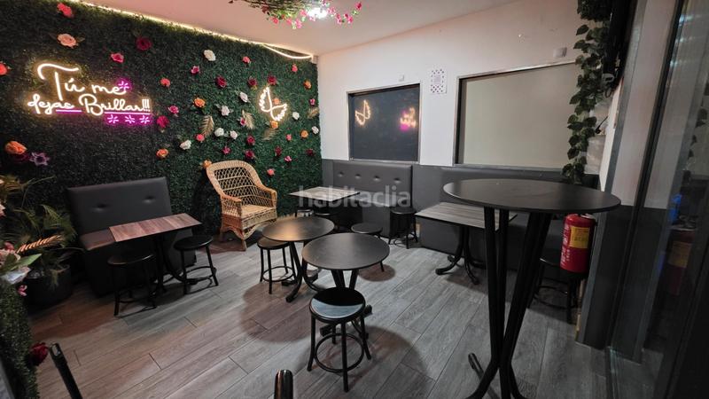 Foto 37b8a9b8-5ed0-401b-8178-ccb1be451823. Local commercial dans Vista Alegre Madrid
