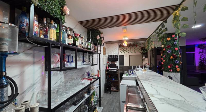 Foto f87e6757-9cb0-46d1-8027-e341ab8784c5. Local commercial dans Vista Alegre Madrid