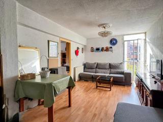 Pis a Los Cármenes. Piso en venta en calle de escalonilla