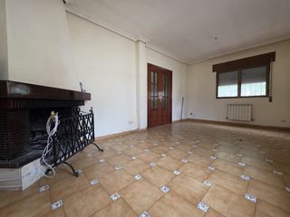Haus  Calle de santiago blázquez. Casa independiente en venta en calle de santiago blázquez