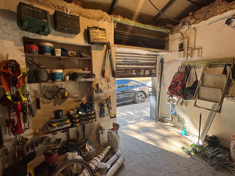 Foto f2bd492d-b9d7-46d4-8a12-38f99cccc575. Local comercial local en venta en calle de cascajares, en Madrid