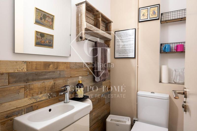 Foto 19c43ba6-91e2-43cd-b5d1-df35a5ff06e2. Local commercial dans Gros Donostia - San Sebastián