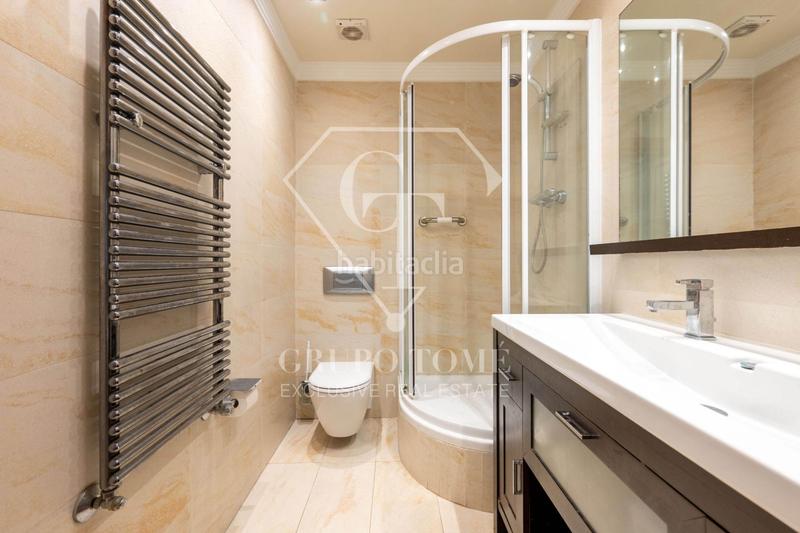 Foto 0cca0906-3970-4e17-a3ba-85f83831e805. Piso luminoso piso en blas de lezo en Área Romántica Donostia - San Sebastián