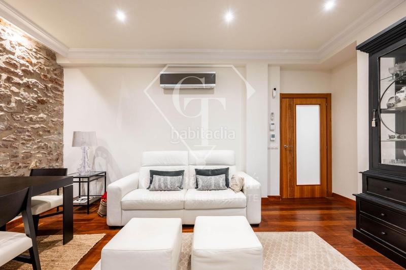 Foto 50ac9ccf-3385-481f-9864-6caecf46e2a6. Piso luminoso piso en blas de lezo en Área Romántica Donostia - San Sebastián