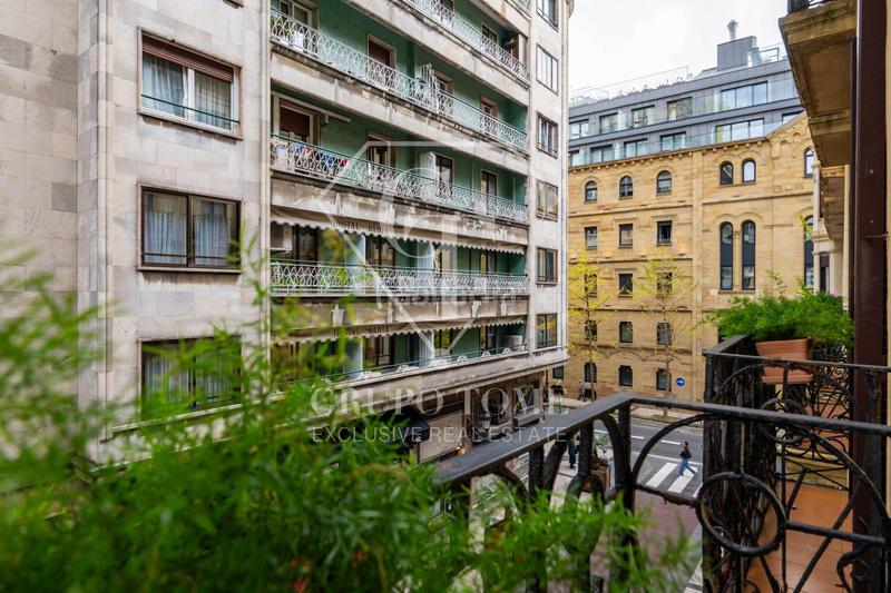 Foto abddbdf1-2b5c-4176-ad2d-1acfe7bc9caa. Piso luminoso piso en blas de lezo en Área Romántica Donostia - San Sebastián