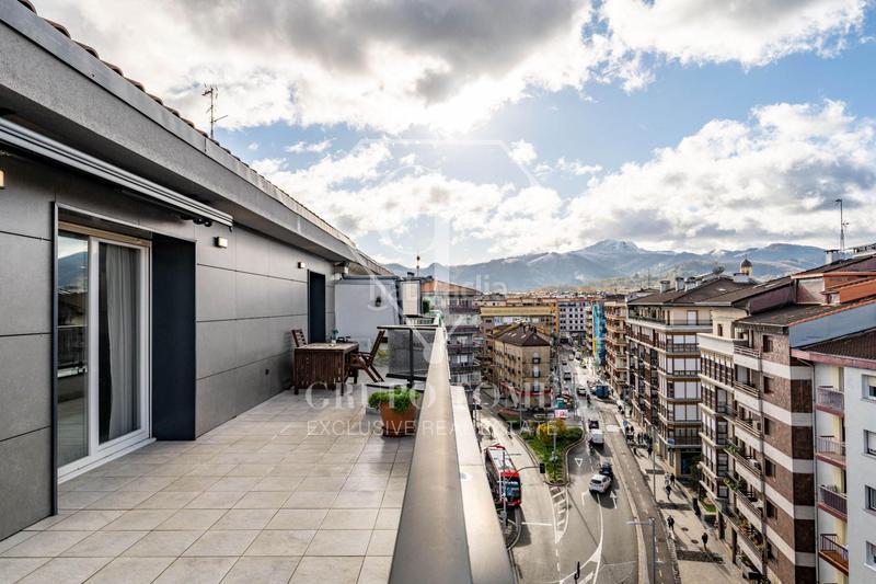 Foto b524c237-1055-4774-b94a-9d08eb4d8408. Attique dans calle pinar 3 dans Pinar - Anaka - Belaskoenea Irun