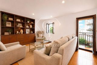 Flat  Calle kale nagusia. Vivienda acogedora con balcón y vistas despejadas