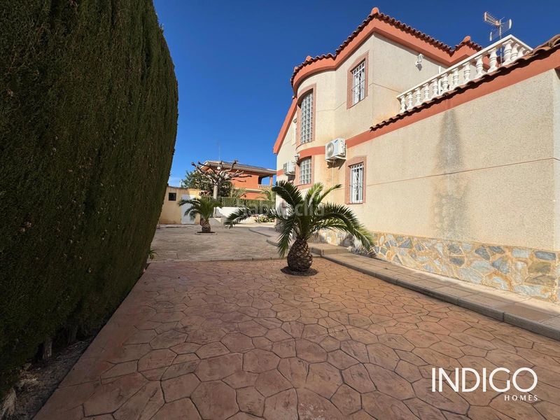 Foto a4049a6d-4ceb-46ce-89e4-bb5bfe569a24. Xalet amb calefacció aparcament piscina a Valle del Sol Mutxamel