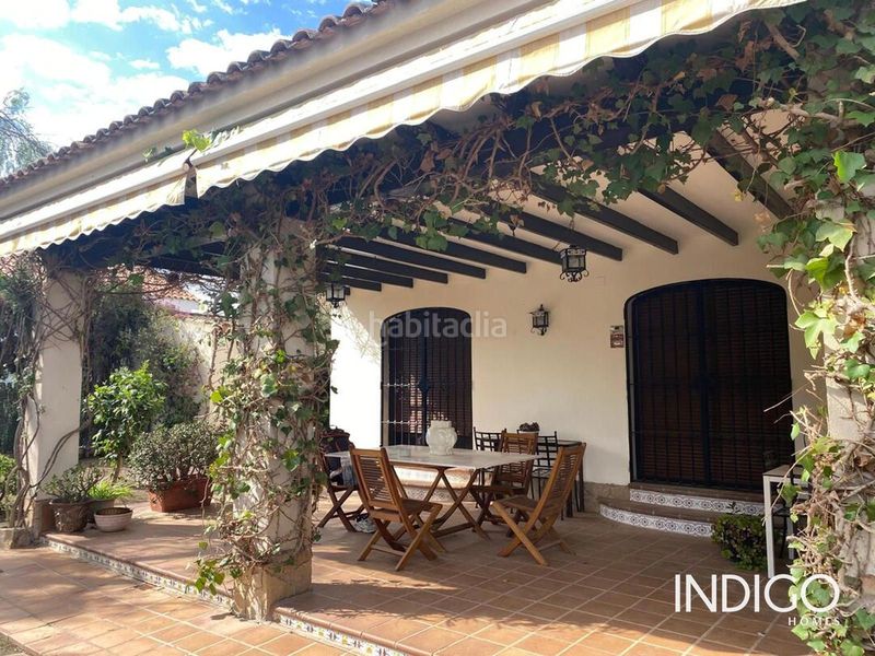 Foto 5b649052-a40d-40cd-bc35-43574358a16d. Xalet amb calefacció aparcament piscina a La Huerta Mutxamel