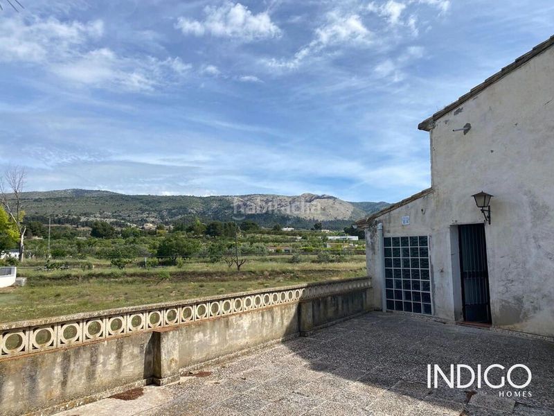 Foto 608e32f2-8359-45db-a720-30f806a7b5fa. Casa adossada amb calefacció aparcament a Ibi