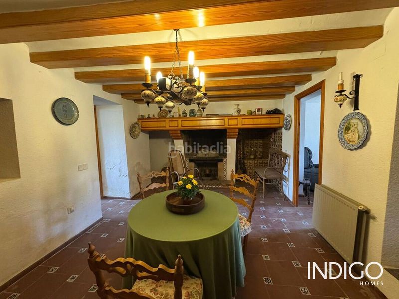 Foto d61751ec-ae3d-4d5c-889f-8279b9a7b625. Casa adossada amb calefacció aparcament a Ibi