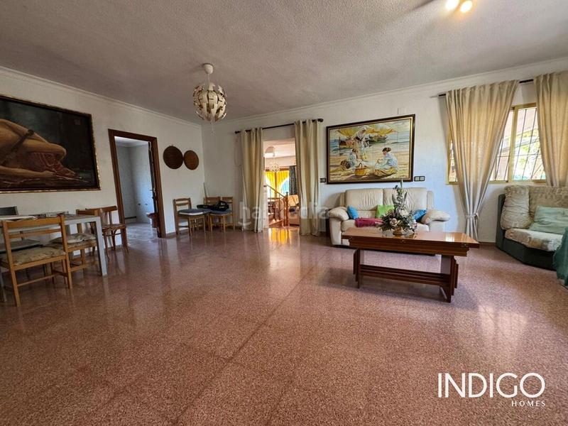 Foto 514cb833-6dc6-4f04-bf54-5830c62f21d9. Xalet amb calefacció aparcament piscina a Villafranqueza Alicante