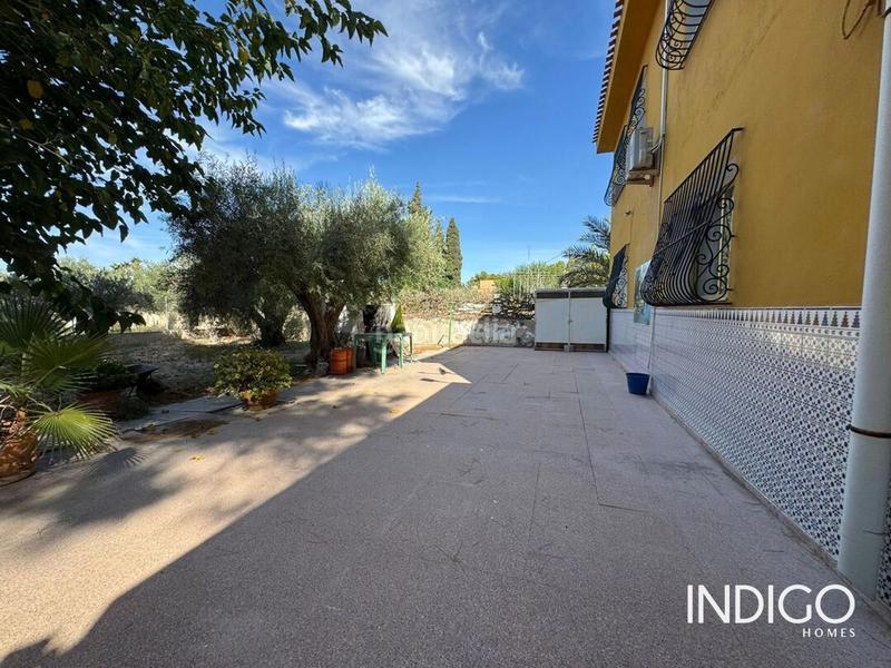 Foto dac95a71-8572-4d3c-8a5e-d754f5c68edd. Xalet amb calefacció aparcament piscina a Villafranqueza Alicante