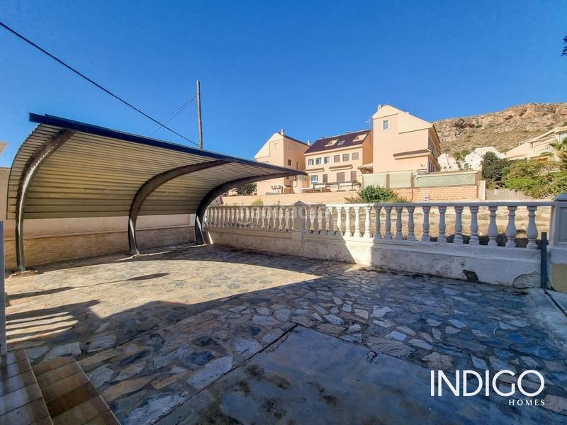 Foto 06e686a2-73a3-44cb-9d59-b1ff9d83c1ab. Chalet mit parking in calas Santa Pola este Santa Pola