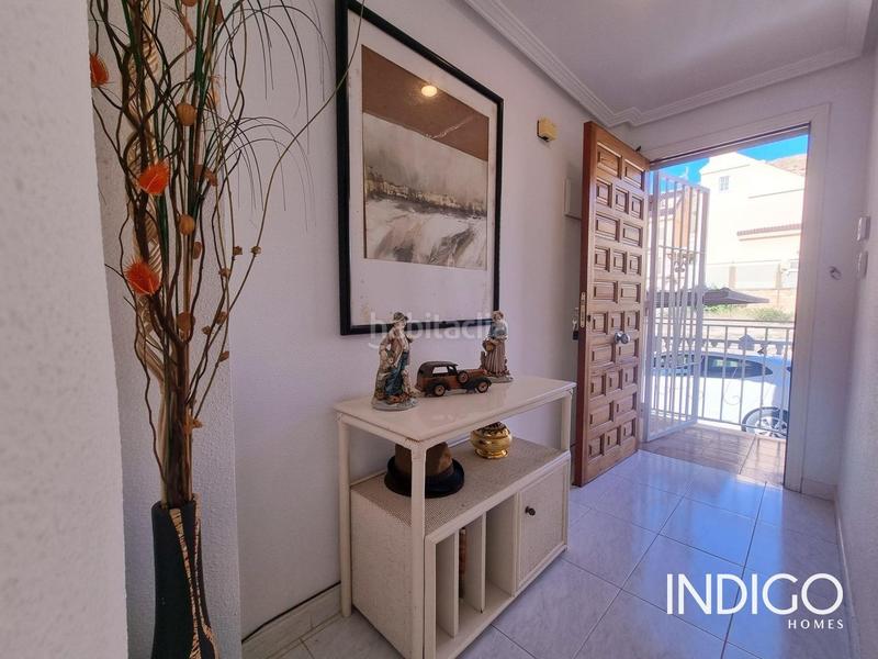 Foto 187decb5-bbdb-4d2c-b8a2-bcb7d4d893e6. Chalet mit parking in calas Santa Pola este Santa Pola