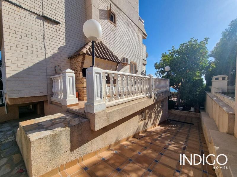 Foto 1bc0249a-0ae1-446a-91e7-3da4303e7f77. Chalet mit parking in calas Santa Pola este Santa Pola