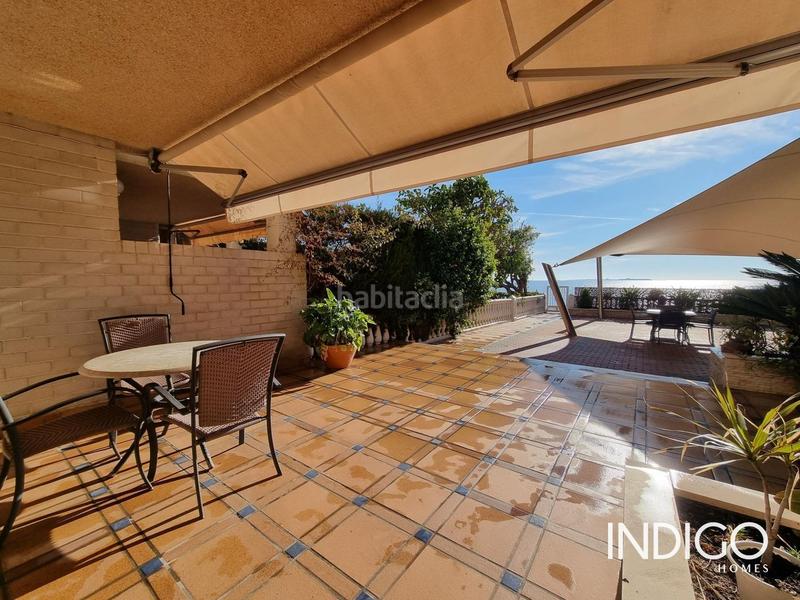 Foto 6479c132-c01d-42c2-9a3c-d1df04d59875. Chalet mit parking in calas Santa Pola este Santa Pola