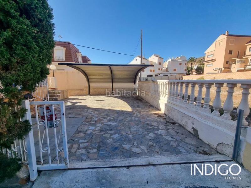 Foto c986eabd-f67d-4cd3-b03d-7aaf8f9617a0. Chalet mit parking in calas Santa Pola este Santa Pola