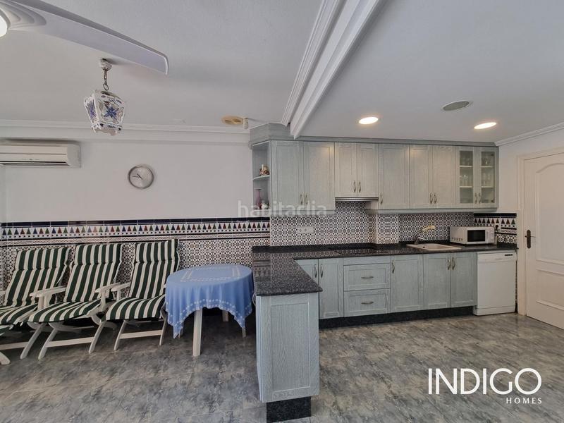 Foto df0c8c49-b6cb-4167-adc3-1bac35ad645c. Chalet mit parking in calas Santa Pola este Santa Pola