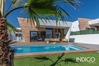 Chalet  Puerto rico. Villas de lujo con jardín y piscina privados en finestrat