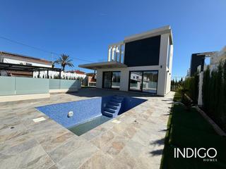 Chalet  Quito malena. Chalet alto estanding a un pasod e la playa muchavista