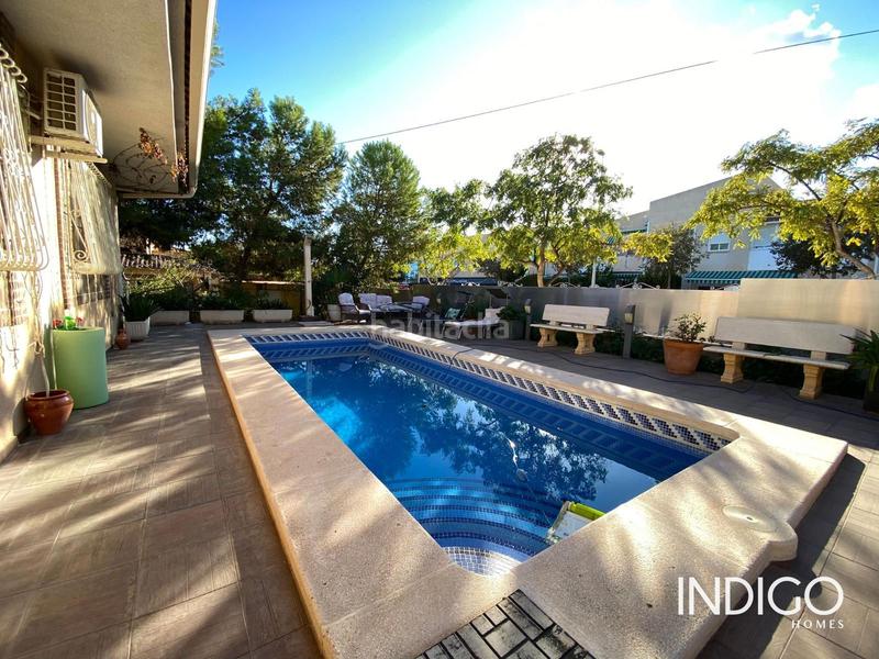 Foto f8ed156b-66a5-430d-8a06-21b7f6282b15. Chalet avec chauffage parking piscine dans Haygon-Universidad Sant Vicent del Raspeig