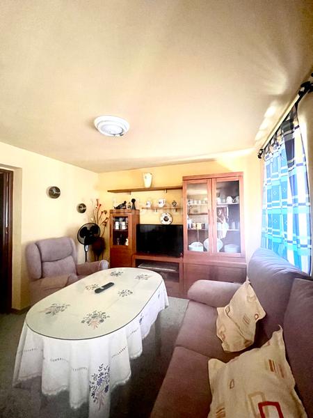 Foto 6a68171e-55ed-43e7-9a9e-6e63918baefd. Casa adossada amb xemeneia a Almonaster la Real