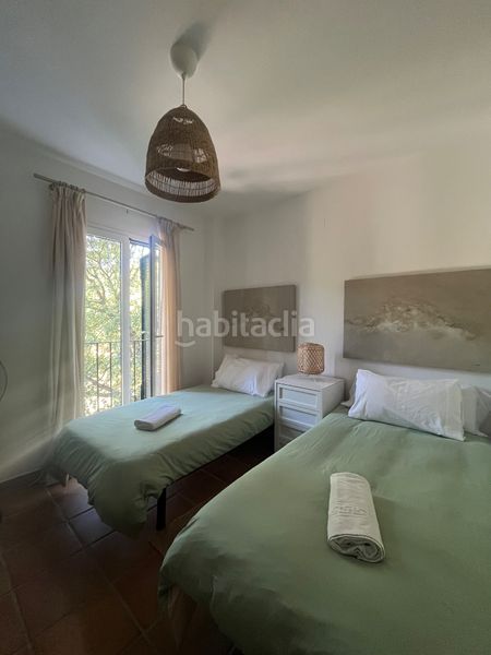 Foto c4fe2a37-2f79-4deb-bd5f-eda63384747a. Casa adossada amb xemeneia aparcament a Aracena
