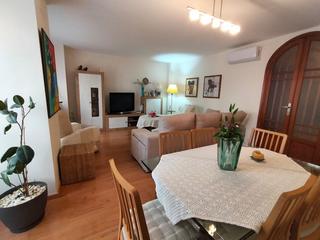 Casa a Carrer de tomàs valls 17. Casa en venta en  ontinyent, valencia