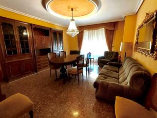 Appartement à Carrer de fra lluís galiana 7. Piso en venta en  ontinyent, valencia