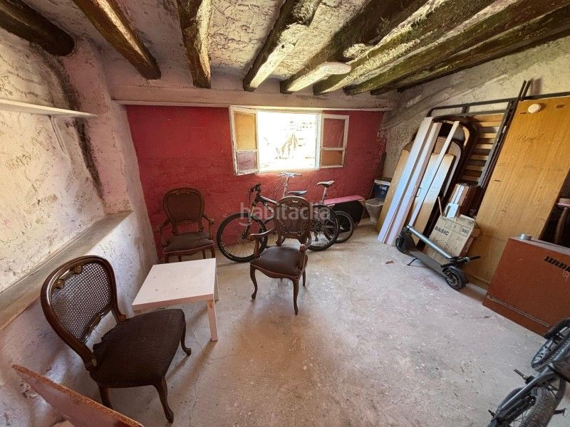 Foto f663f892-f0a5-4b2b-b8f4-6253ed42b06e. Casa amb calefacció a Centro Ontinyent