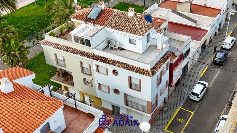 Foto bf068b6b-15fb-421f-96c8-2d40a2b194fc. Maison jumelée dans carrer cervantes 96 dans Torreblanca