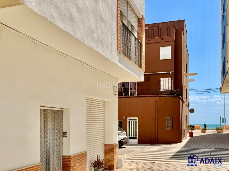 Foto e5c955f1-f194-4fdf-af8c-779fcc53c4cd. Maison jumelée dans carrer cervantes 96 dans Torreblanca