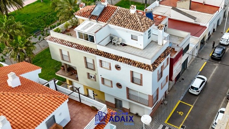 Foto f803373d-de45-4b37-a2fd-6888a13cdd1e. Maison jumelée dans carrer cervantes 96 dans Torreblanca