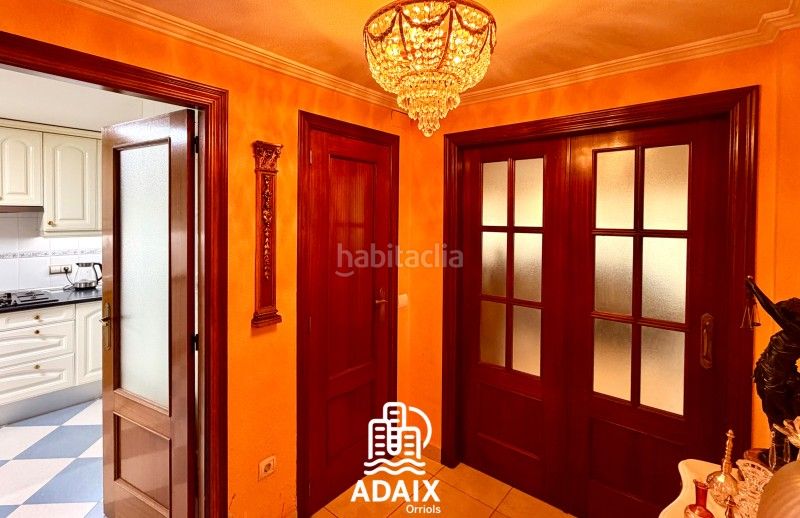 Foto 71a4d09f-743c-4412-a683-74c65076efbc. Casa bifamiliare in carrer de gijon 3 in Playa Muchavista Campello (el)