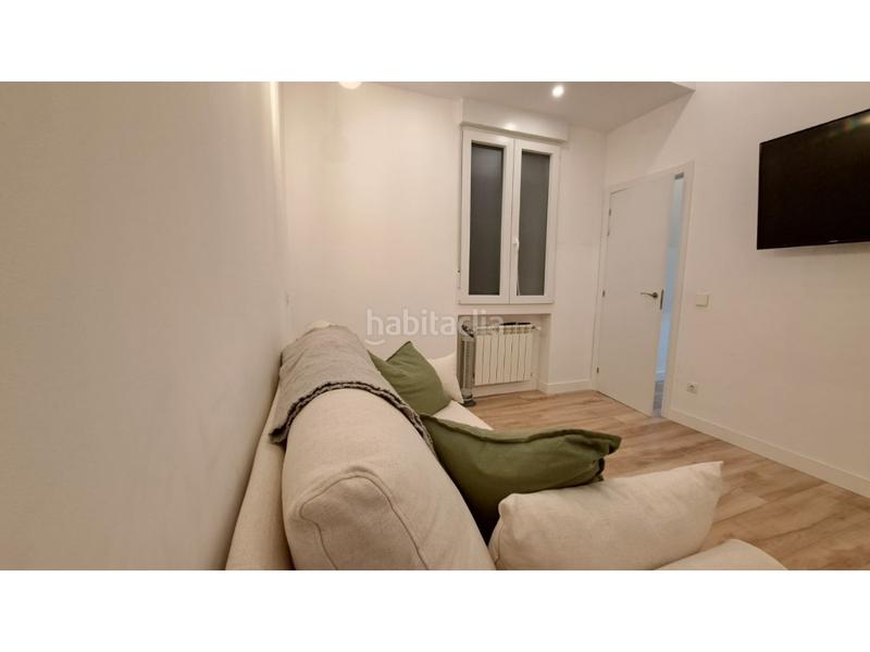 Foto ba977c36-0514-4243-97e4-17b8fe3e5017. Pis a calle ave maria 45 a Embajadores-Lavapiés Madrid