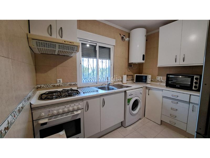 Foto 2466bb16-fb36-4290-88cd-999ed80c68b5. Casa in n/a in Brea de Tajo