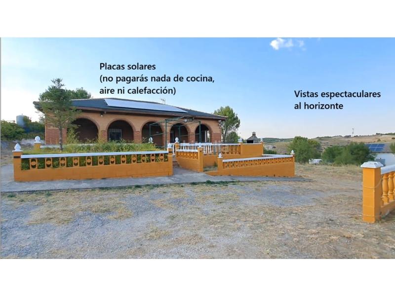 Foto 67051e80-ccd8-4f8c-9a87-30e4e2827c11. Casa in n/a in Brea de Tajo