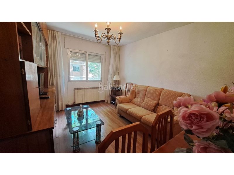 Foto b1361523-e4f1-4bbc-9c28-56808766f7a8. Pis a Ventas Madrid
