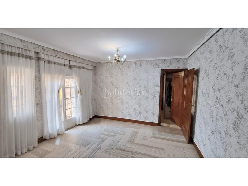 Foto f9b5c541-38b0-480c-8813-27d91dfa3532. Pis a Portazgo Madrid