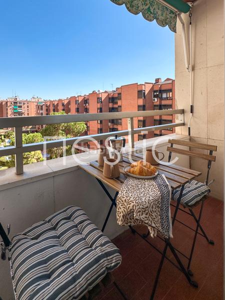 Foto 9ed7a691-2584-49ff-a336-c5722c0cb6f7. Lloguer apartament a calle del comercio 1 a Pacífico Madrid