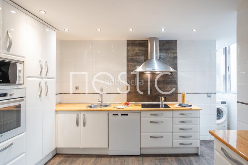 Foto 1fca2b5c-3f6a-409b-9386-cdf887b83b33. Location appartement dans calle del comercio 1 dans Madrid