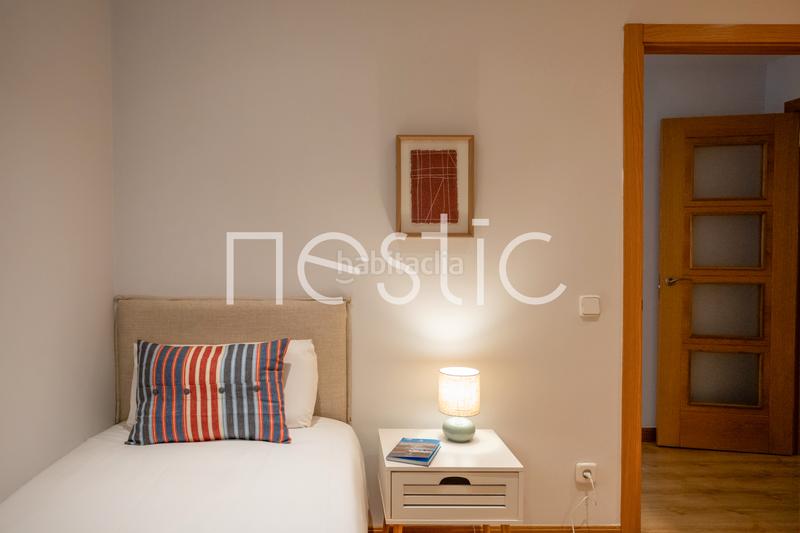 Foto cbd6a6e9-1581-4ce1-a6a8-9b8d6f7a4abc. Location appartement dans calle del comercio 1 dans Madrid