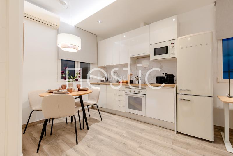 Foto 15b6adf9-9a98-4d77-a5d0-aca29fcc0f9d. Miete appartement in calle de josé abascal 21 in Ríos Rosas-Nuevos Ministerios Madrid