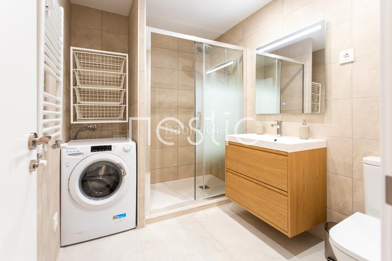 Foto 2adb7c0a-a25f-4fba-a34e-fb2957dca077. Location appartement dans calle de san bernardo 107 dans Madrid