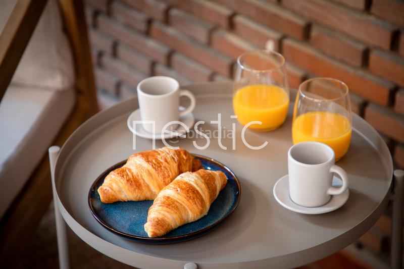 Foto 55e7d43e-b5f4-4294-aab2-34de61c2e185. Location appartement dans calle de san bernardo 107 dans Madrid