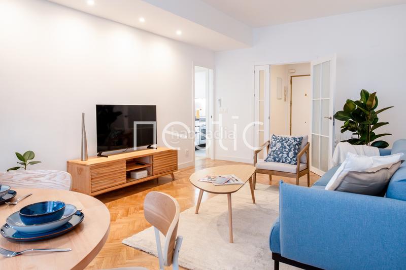 Foto 7ae7b89e-5ec7-436d-834d-45d0cf79a689. Location appartement dans calle de san bernardo 107 dans Madrid