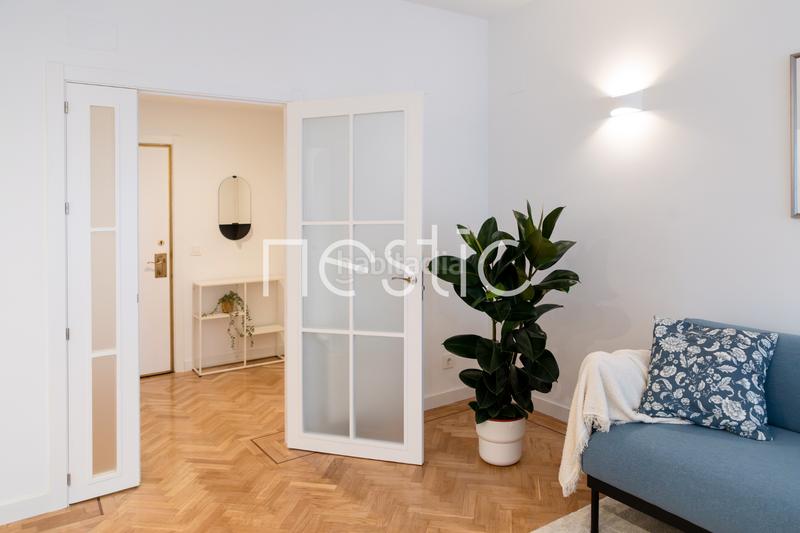 Foto 52cdcc34-b15c-448c-9f09-5bf1bbe2da75. Miete appartement in calle de san bernardo 107 in Madrid
