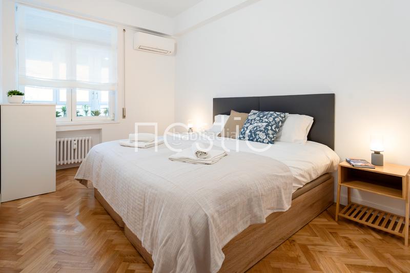 Foto aad1535f-35b4-4666-bdd8-31bd16cf6744. Miete appartement in calle de san bernardo 107 in Madrid